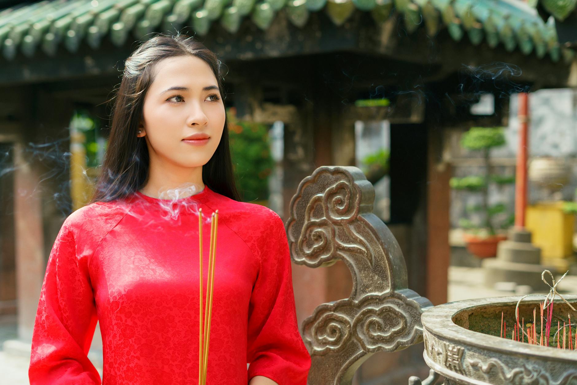 Diễn biến trực tiếp của một trận bóng đá với nhịp độ cao, phù hợp minh họa cho kèo rung